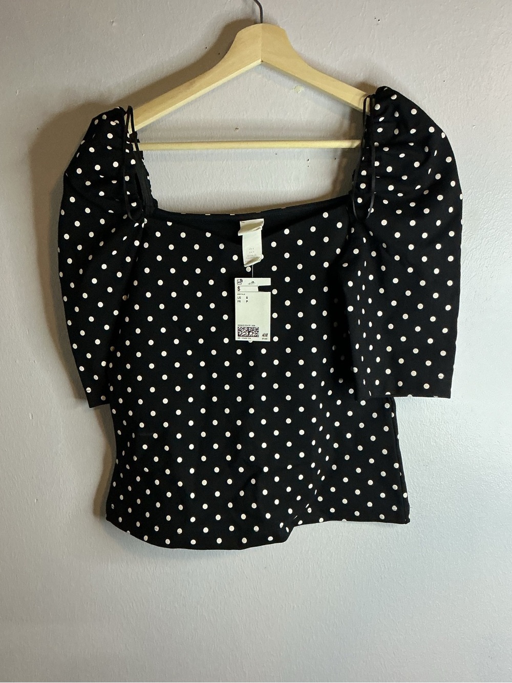 H&M Black and White Polka Dot Puff Sleeve Square Neckline Top Size Small NWT